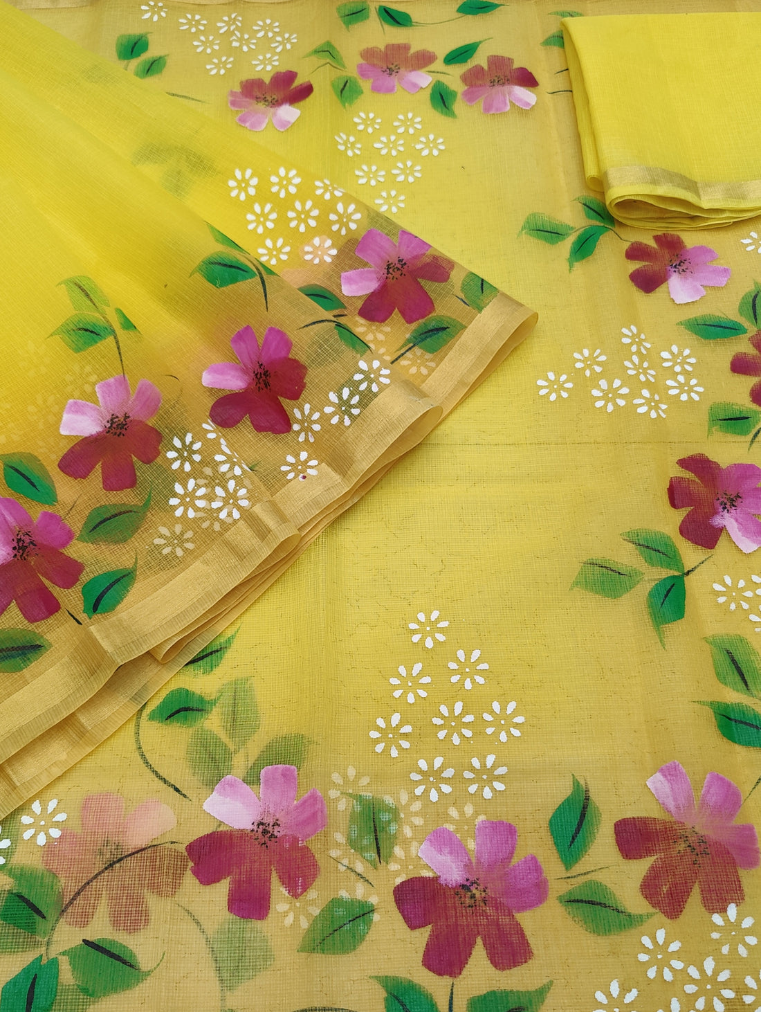 Yellow Cotton Kota Doria Hand Painted Saree With Beige Border & Contrast Blouse Piece.